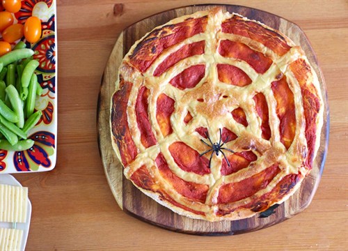 Halloween Mozzarella Pizza (1)